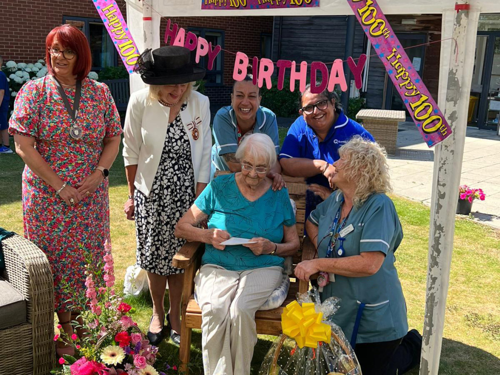 Special Celebrations for Dunstable Centenarian Quantum Care